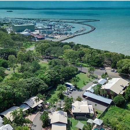 The Villas - Hervey Bay - 2 Separate Villas Urangan المظهر الخارجي الصورة
