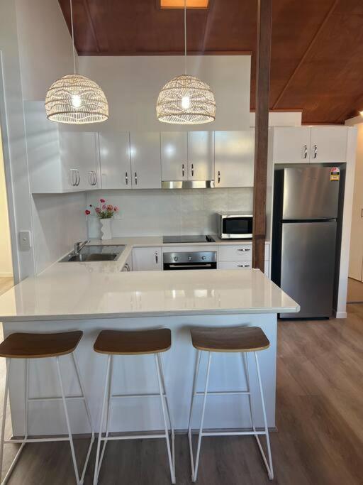 The Villas - Hervey Bay - 2 Separate Villas Urangan المظهر الخارجي الصورة